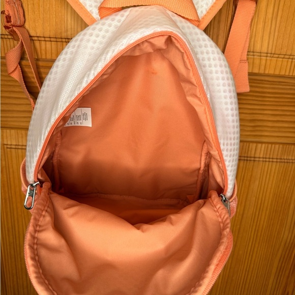Nike Mini Backpack Peach Pink Mesh Small - Picture 3 of 3